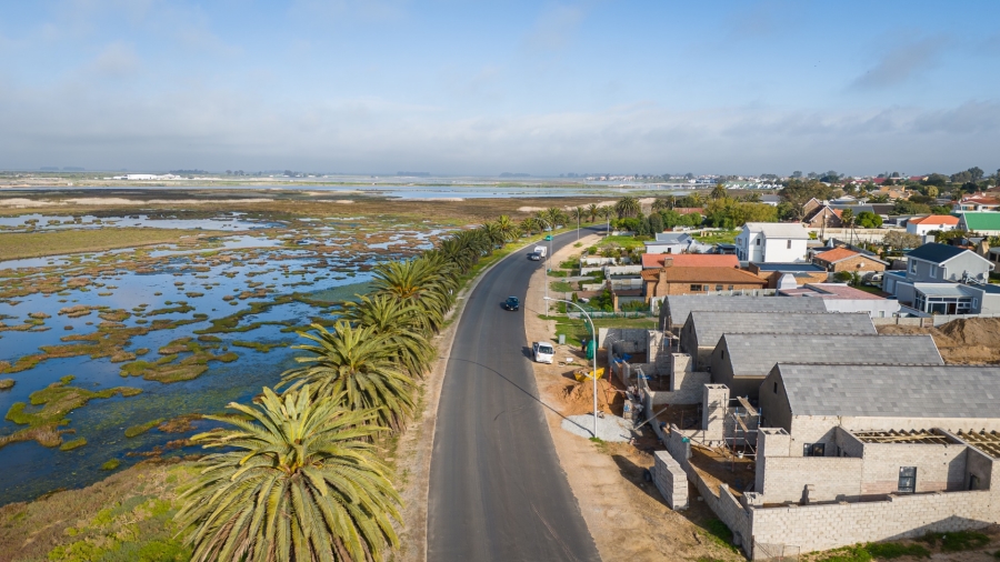 2 Bedroom Property for Sale in Velddrif Western Cape